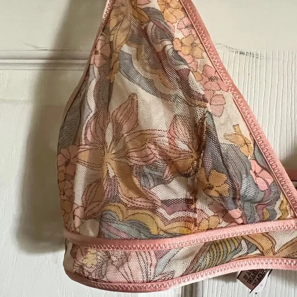 Victoria’s Secret bralette with clasp retro floral print - Picture 3 of 6